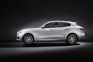 2016 Maserati Levante 3