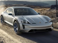 porsche-mission-e-cross-6