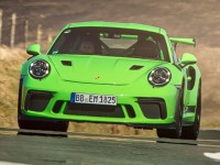 2018-porsche-911-gt3-rs-1