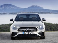 2020-Mercedes-Benz-E-19