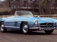 fangio-s-1958-mercedes-benz-300-sl-roadster-1