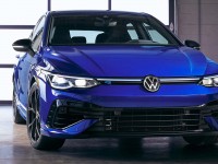 2022-VW-Golf-R-Anniversary-Edition-0