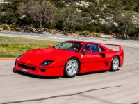 alain-prost-s-ferrari-f40-auction-1