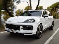 2024-porsche-cayenne-s-e-hybrid-1