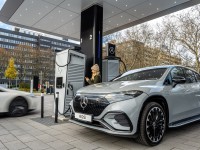 Mercedes-Benz eröffnet ersten europäischen Charging Hub in MannheimMercedes-Benz opens first European Charging Hub in Mannheim