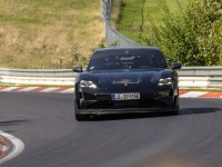 2024-new-porsche-taycan-nurburgring-record-1