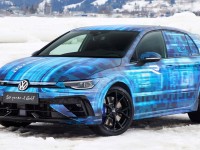 2025-volkswagen-golf-r-1