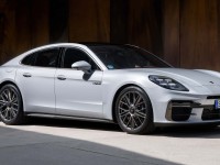 2025-porsche-panamera-turbo-s-e-hybrid-1