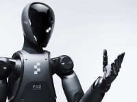 2024-bmw-humanoid-robot-1