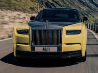 2024-rolls-royce-phantom-goldfinger-1