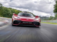 6:29.090 min: Mercedes-AMG ONE bricht eigenen Rundenrekord auf der Nürburgring-Nordschleife6:29.090 min: Mercedes-AMG ONE breaks its own lap record on the Nürburgring-Nordschleife