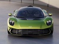 2025-aston-martin-valhalla-3