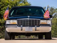 1996-cadillac-Clinton-president-car-1